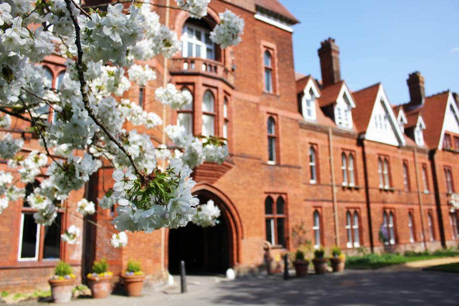 Buildings, Gardens & Grounds | Girton College